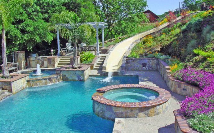 Big backyard water slide | Outdoor furniture Design and Ideas